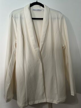 Girls With Curves Cream Shawl-Collar Blazer